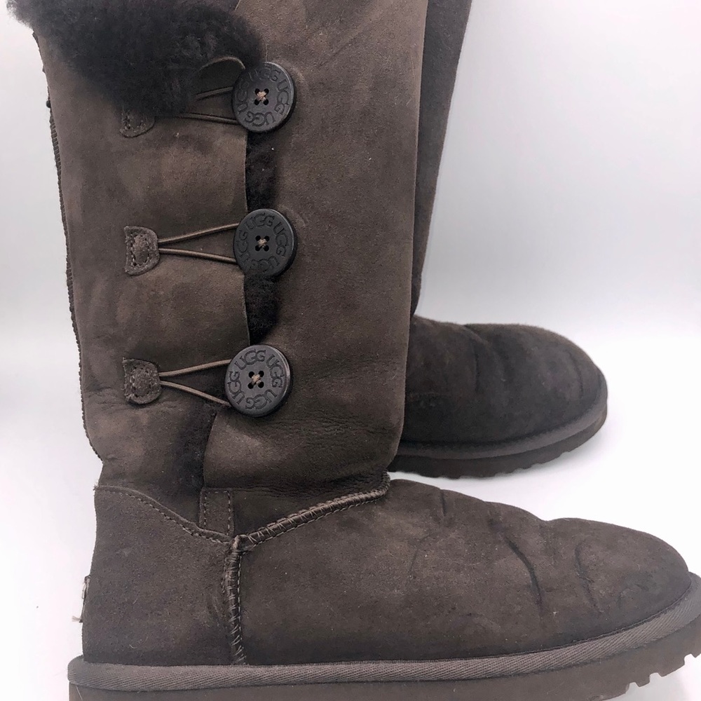 SOLD UGG Boots Size 7